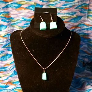 Chain set with earrings !